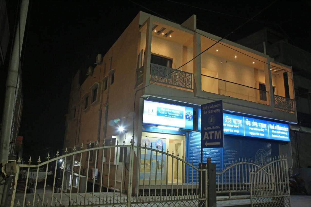 Hotel Madhusudan Executive Kolhapur Zewnętrze zdjęcie